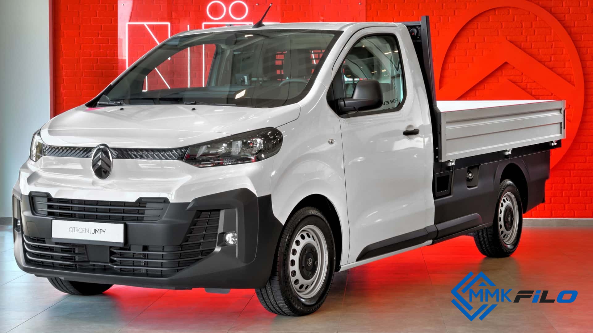 Citroën Jumpy Kamyonet — ön dış görünüm