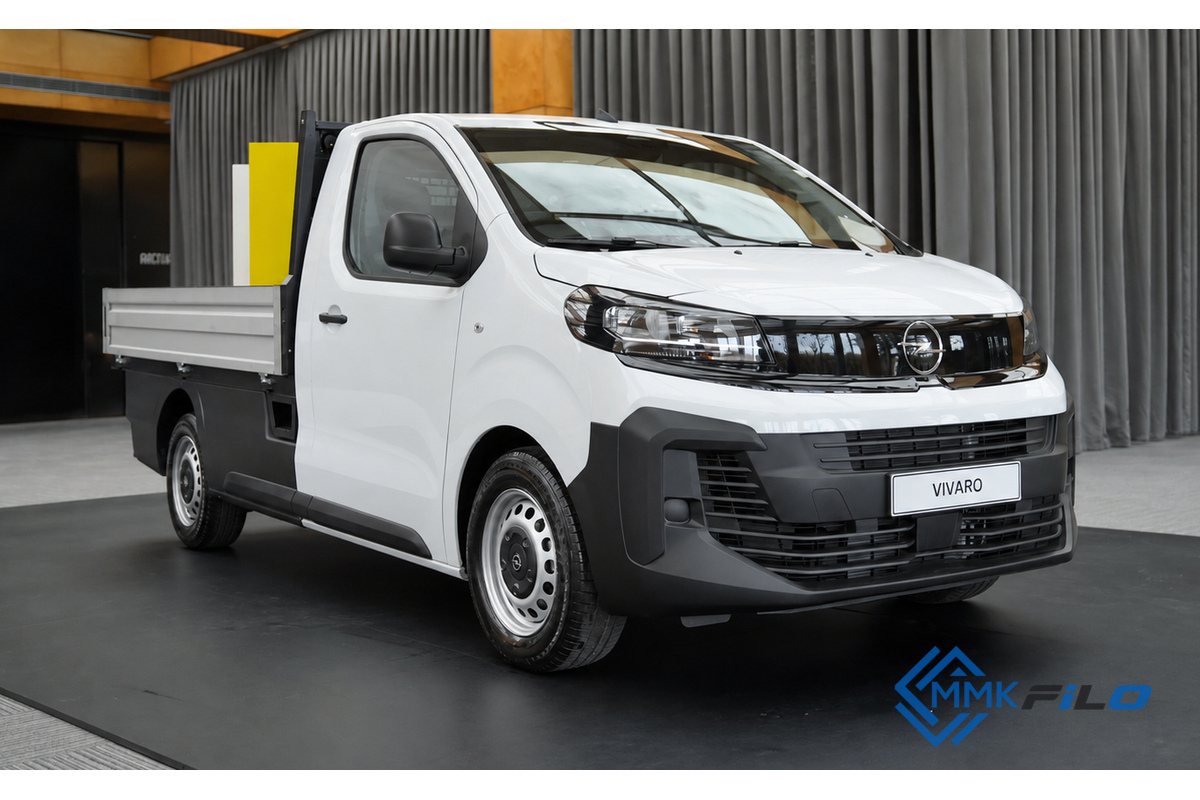 Opel Vivaro Kamyonet — ön dış görünüm